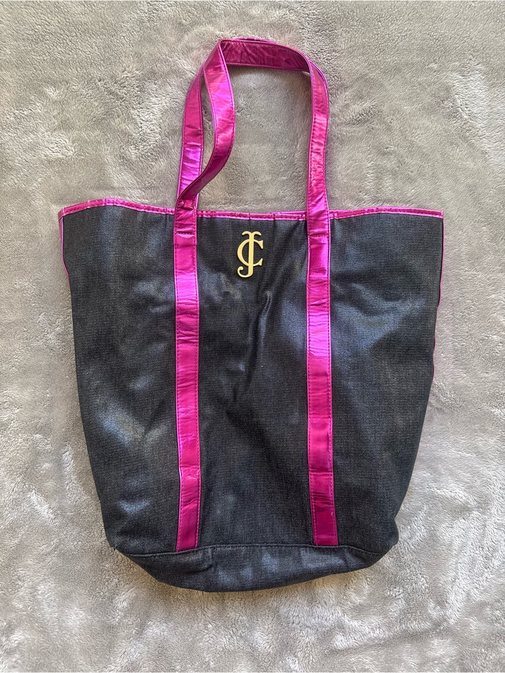 Vintage juicy couture Black and pink Tote with Pink Trim and Gold JC Monogram